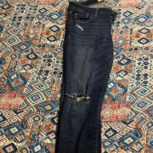A&F ripped skinny